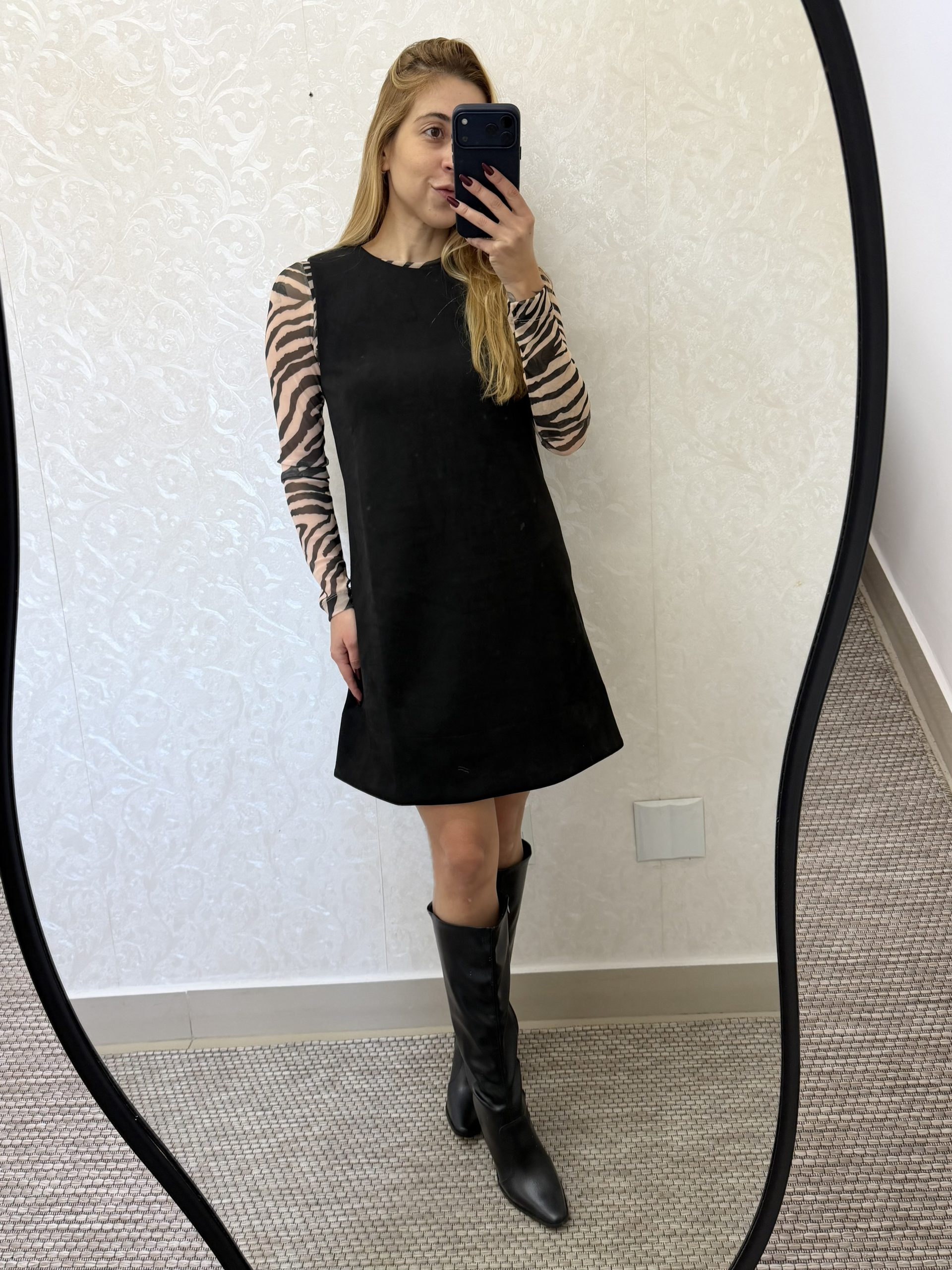 Vestido curto suede